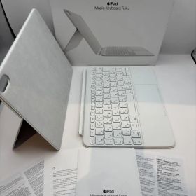 Magic Keyboard Folio iPad第10世代 日本語配列 純正