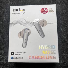 EarFun Air Pro 3 ワイヤレスイヤホン 本体