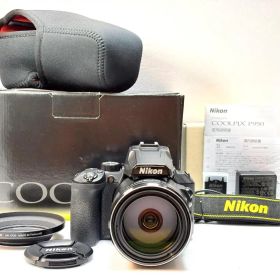 【ほぼ新品 元箱付き】 ニコン Nikon COOLPIX P950 ケース付き