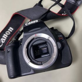 Canon EOS Kiss X5 デジタル一眼レフカメラ 本体