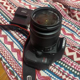 * Canon EOS Kiss X5