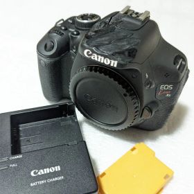 CANON EOS Kiss X5