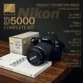 Nikon ニコン D5000 デジタル一眼レフカメラ レンズセット