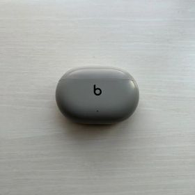 Beats Studio Buds ワイヤレスイヤホン※本体と右部分のみ