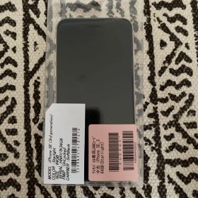【SIMフリー】 iPhone SE（第3世代） 64GB スターライト