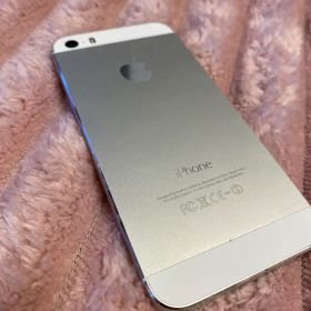 Apple iPhone 5s本体 シルバー