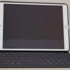 iPadPro10.5 256GB WiーFiモデル +純正キーボード
