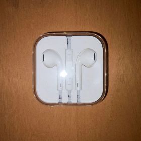 Apple EarPods with Remote and Mic
