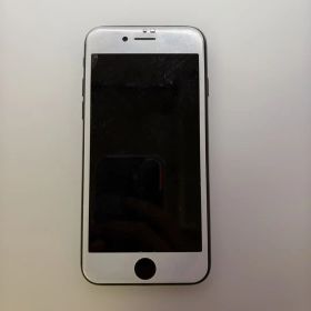 Apple iPhone 7 128GB ブラック