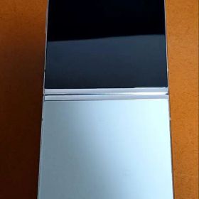 Galaxy Z Flip5 新品 57,000円 中古 27,480円 | ネット最安値の価格