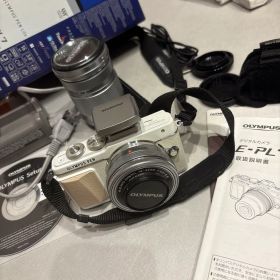 OLYMPUS PEN Lite E PL7