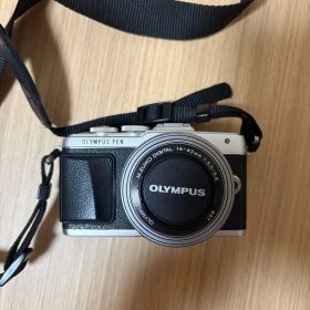 OLYMPUS PEN Lite E-PL7