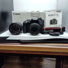 美品 Canon EOS Kiss X9i DSLR カメラ 18-55mm レンズ 20251126