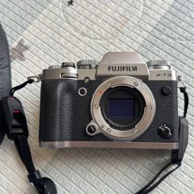 FUJIFILM X-T3 ミラーレスカメラ