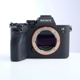【中古】 (ソニー) SONY ILCE-7M4 アルフア7IV ボデイ【中古カメラ デジタル一眼】 ランク：B
