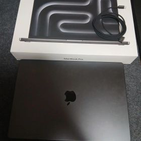 MacBook Pro 16インチ Apple M3 Max 64GB 1TB