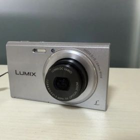 Panasonic LUMIX DMC-FH10 デジタルカメラ ジャンク