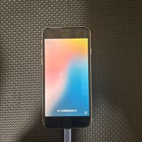 Apple iPhone SE2 本体 ホワイト