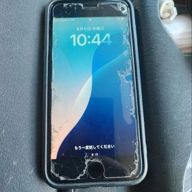 Apple iPhone se第2世代
