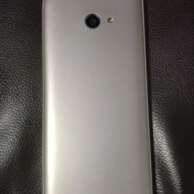 【美品】ワイモバイル かんたんスマホ2 京セラ スマートフォン