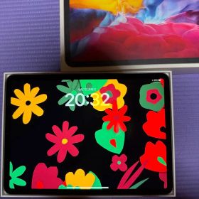 【美品】Apple iPadPro 11インチ 第2世代 128GB