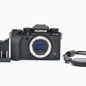 シャッター回数15460回！■極上品■ X-T5ボディ ブラック F X-T5-B