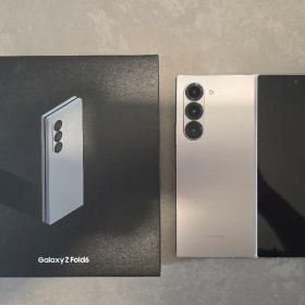 Samsung Galaxy Z Fold6 256GB 国内au SIMフリー