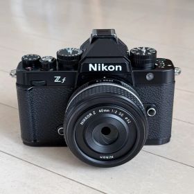 【極美品】ショット数 909回 Nikon Zf 40mm f/2 レンズキット