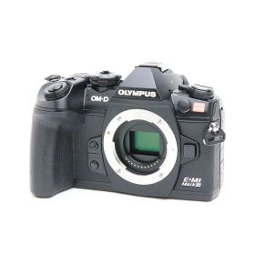 【中古品】《美品》OM SYSTEM E-M1 Mark III ASTRO ボディマウントフィルターセット[デジタルカメラ]