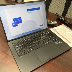 LG gram 14Z90P-KA55J Core™ i5-1135G7