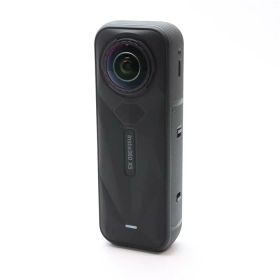 【中古品】《美品》Insta360 X5 CINSAAHA-X510[デジタルカメラ]