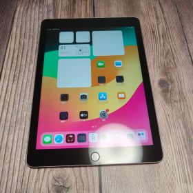 iPad 第6世代 32GB スペースグレー バッテリー90%