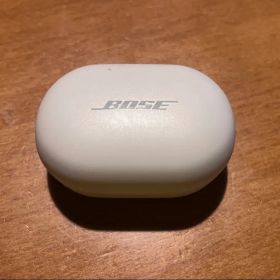 【美品】Bose QuietComfort Earbuds ホワイトスモーク