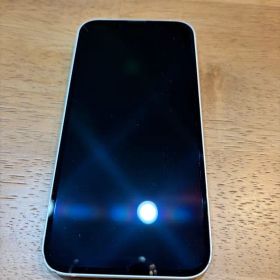 Apple iPhone13本体 スターライト