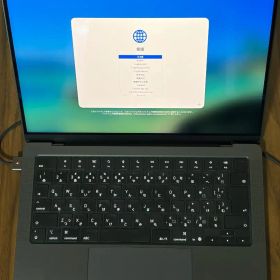 Apple MacBook Pro 14インチ M5 16GB 512GBSSD