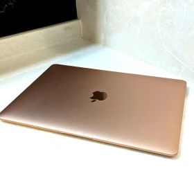 MacBook Air M1 8GB 256GBローズゴールド充放電60回