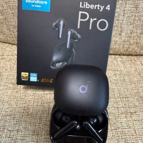 Soundcore Liberty 4 Pro ワイヤレスイヤホン 本体