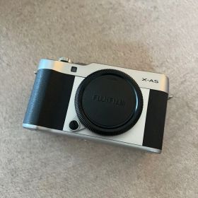 FUJIFILM X-A5 シルバー ボディ ジャンク 液晶不良 撮影可能