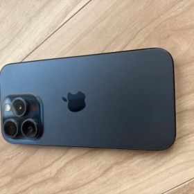 Apple iPhone 15 Pro 256GB 本体