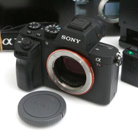 【中古】【美品】ソニー α7R II ILCE-7RM2 ボディ CA01-B7139-2K1 SONY Eマウント フルサイズ 5軸手ブレ補正 EVF 中古