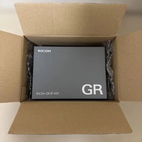 RICOH GR IV HDF リコー コンパクトデジタルカメラ1年保証付