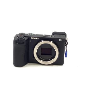 【全額返金保証】【最速発送】Sony デジタル一眼 α6700 ボディ ILCE-6700 美品 動作確認済
