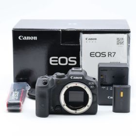 Canon EOS R7 ボディ ショット数 1000回以下