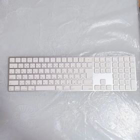 Apple magic keyboard テンキー充電タイプ純正品