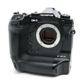 【中古品】《良品》OLYMPUS OM-D E-M1X ボディ[デジタルカメラ]
