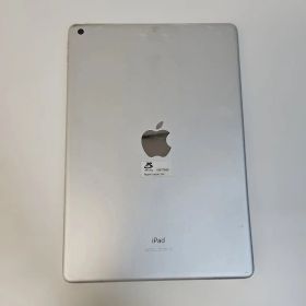 Apple iPad 第8世代 32GB 本体