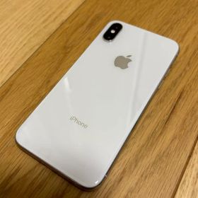 iPhone Xs Silver 64 GB SIMロック解除済