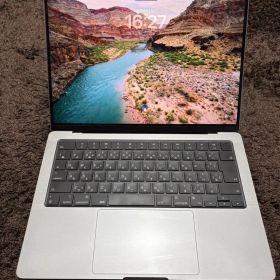 Apple MacBook Pro 本体