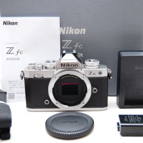 ★極上美品 ショット数2173回 Nikon Z fc レンズキット NIKKOR Z DX 16-50mm f3.5-6.3 VR シルバー ニコン★