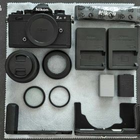 Nikon Z fc 16-50 VR レンズキット ブラック＋おまけ7点付き